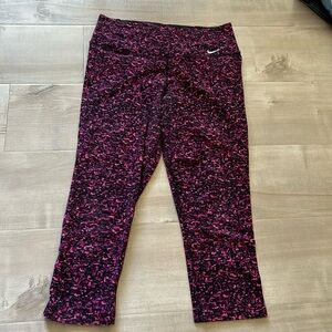 Nike Dri-Fit Workout Cotton-blend 3/4 Leggings M